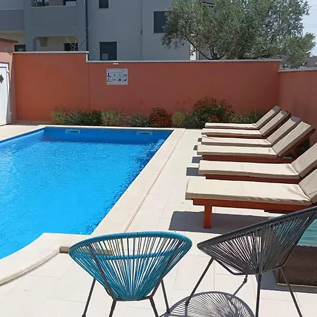 Stunning In With Wifi Apartman Póla