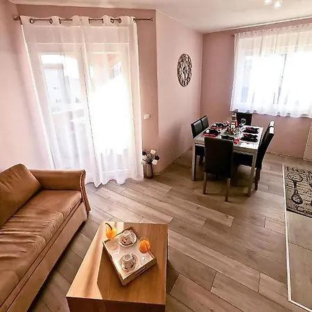 Stunning In With Wifi