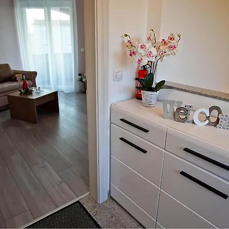 Stunning In With Wifi Póla