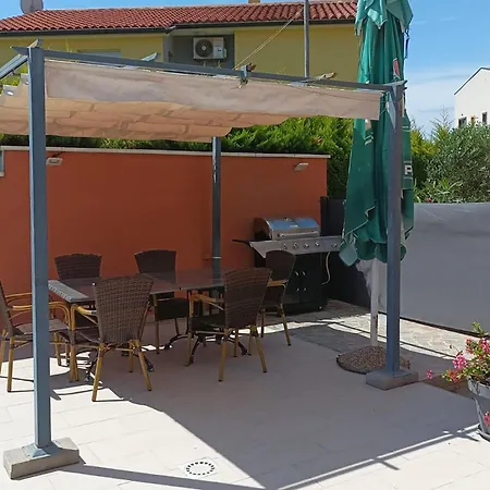 Stunning In With Wifi Pula